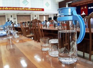 Cơ quan nhà nước tại TP.HCM không dùng ly nhựa, ống hút nhựa